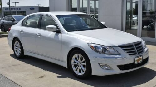 2013 Hyundai Genesis 3.8