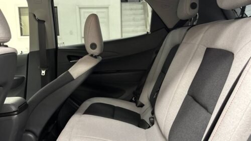 2021 Chevrolet Bolt EV LT - Image 8