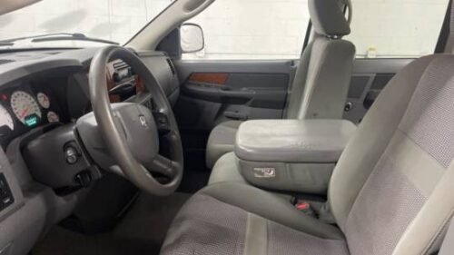 2006 Dodge Ram 1500 SLT Quad Cab Short Bed 4WD - Image 4