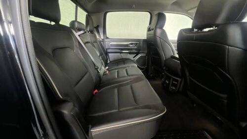 2022 Ram 1500 Laramie Crew Cab 6'4" Box 4WD - Image 6