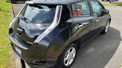2013 Nissan LEAF SV - Image 7