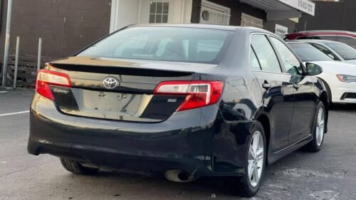 2013 Toyota Camry SE I4 Automatic - Image 13