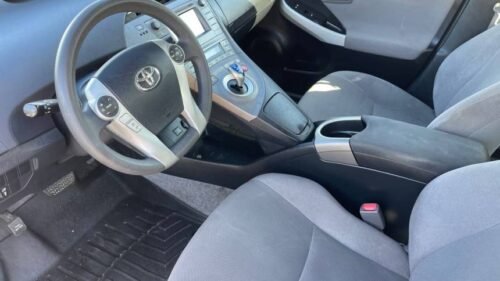 2014 Toyota Prius Four - Image 7