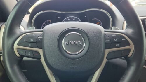 2015 Jeep Grand Cherokee Limited 4WD - Image 8