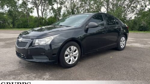 2013 Chevrolet Cruze LS Automatic