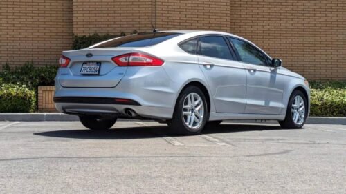 2013 Ford Fusion SE FWD - Image 3