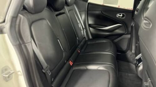 2021 Aston Martin DBX AWD - Image 6