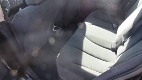 2012 Nissan Versa 1.8 S Hatchback Manual - Image 7