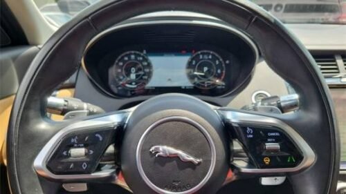 2021 Jaguar E-PACE P250 SE - Image 3