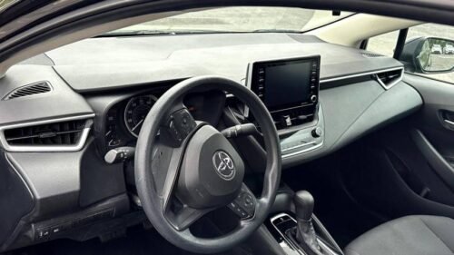 2021 Toyota Corolla LE CVT - Image 3