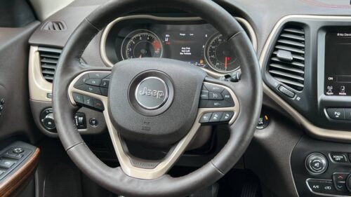 2016 Jeep Cherokee Trailhawk 4WD - Image 8