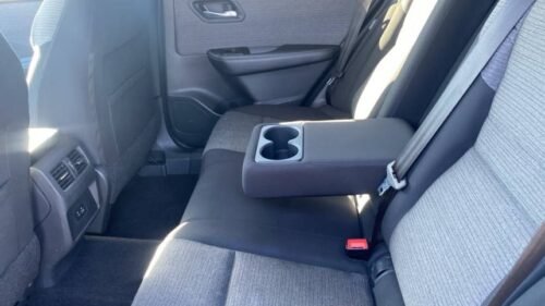 2021 Nissan Rogue SV FWD - Image 2