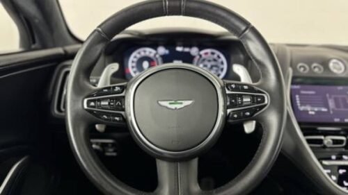 2021 Aston Martin DBX AWD - Image 3