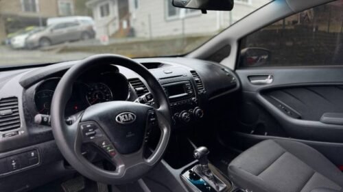 2017 Kia Forte LX Sedan Automatic - Image 8
