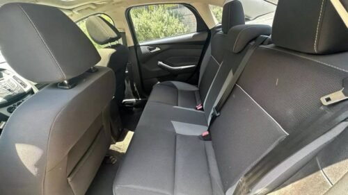 2014 Ford Focus SE Sedan - Image 8