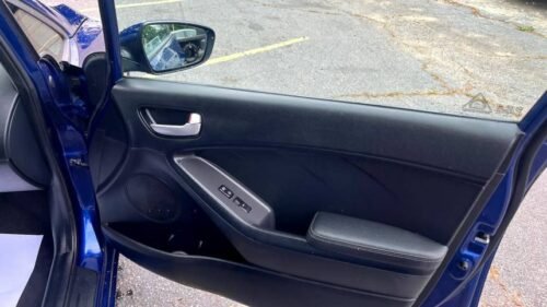 2017 Kia Forte LX Sedan Automatic - Image 13