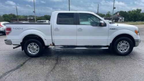 2010 Ford F-150 Lariat SuperCrew 5.5' Box 4WD - Image 11