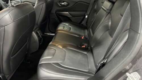 2019 Jeep Cherokee Limited 4WD - Image 8