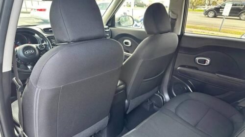 2015 Kia Soul + Automatic - Image 3