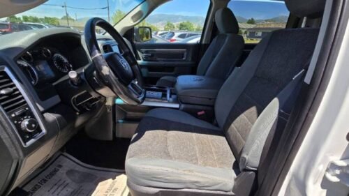 2013 Ram 1500 Big Horn Crew Cab 5'7" Box 4WD - Image 4