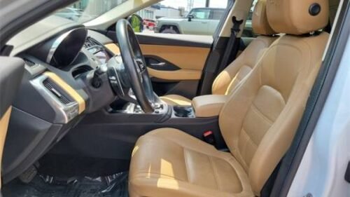 2021 Jaguar E-PACE P250 SE - Image 6