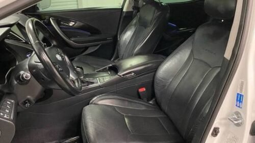 2017 Hyundai Azera Limited - Image 6