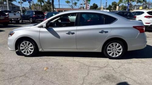 2019 Nissan Sentra SV CVT - Image 8