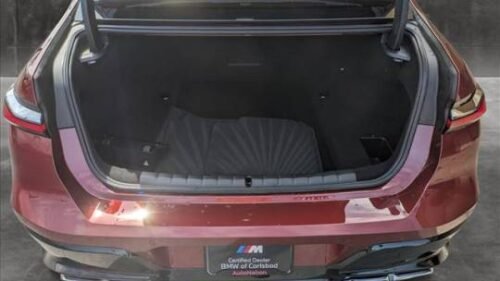 2023 BMW 760i xDrive - Image 9