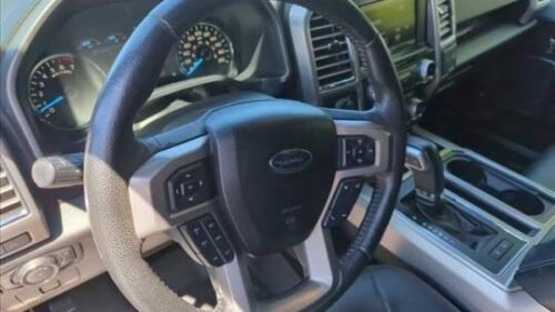 2015 Ford F-150 Platinum SuperCrew 5.5' Box 4WD - Image 7