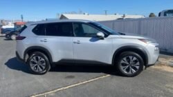 2021 Nissan Rogue SV FWD