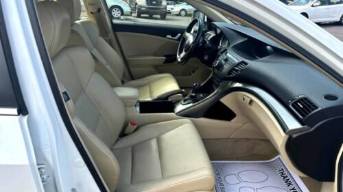 2013 Acura TSX Sedan I4 Automatic with Technology Package - Image 6