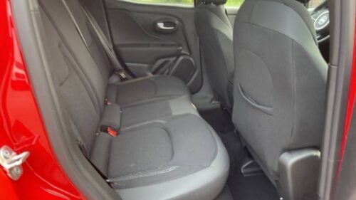 2023 Jeep Renegade Latitude - Image 7