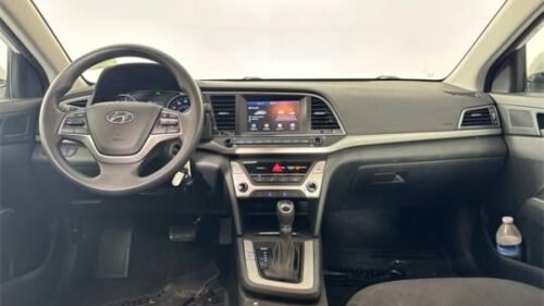 2018 Hyundai Elantra SEL 2.0L Sedan Automatic - Image 3