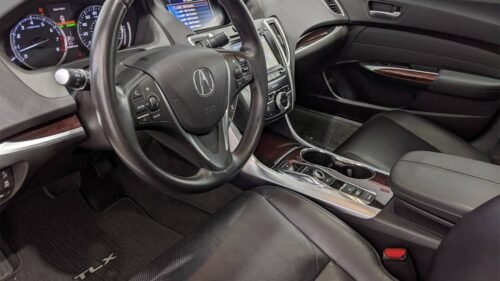 2015 Acura TLX V6 SH-AWD with Advance Package - Image 4