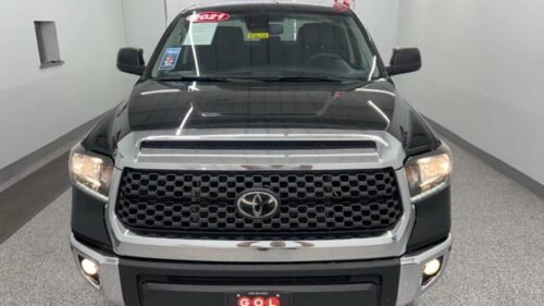 2021 Toyota Tundra SR5 CrewMax 5.5' Bed 5.7L 2WD - Image 19