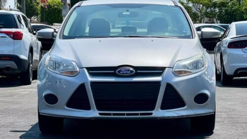 2014 Ford Focus SE Sedan - Image 4