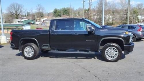 2021 Chevrolet Silverado 2500HD High Country Crew Cab Standard Bed 4WD - Image 10