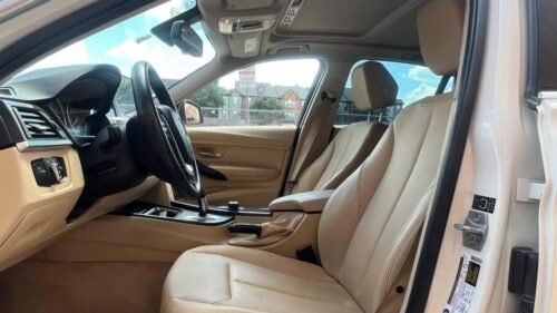 2015 BMW 3 Series 328i Sedan - Image 10