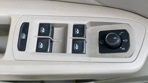 2021 Volkswagen Atlas 2021.5 3.6L V6 SEL Premium 4MOTION - Image 4