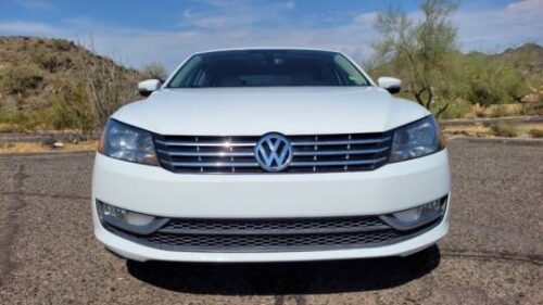 2013 Volkswagen Passat TDI SEL Premium Sedan DSG - Image 8
