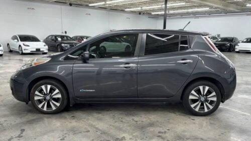 2013 Nissan LEAF SL - Image 8