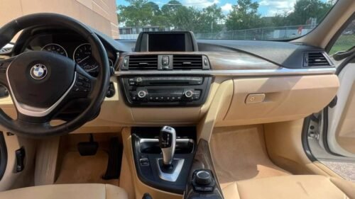 2015 BMW 3 Series 328i Sedan - Image 6