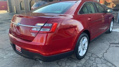 2016 Ford Taurus SEL AWD - Image 6