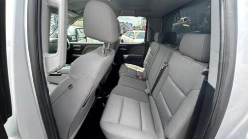 2017 Chevrolet Silverado 1500 LT Double Cab Standard Box 4WD - Image 4