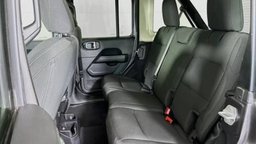 2021 Jeep Wrangler Unlimited Sahara High Altitude - Image 2