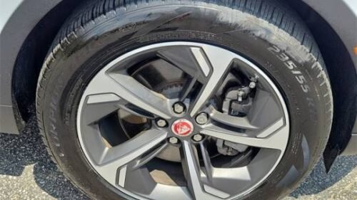2021 Jaguar E-PACE P250 SE - Image 9