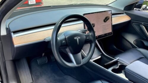 2019 Tesla Model 3 Long Range RWD - Image 18