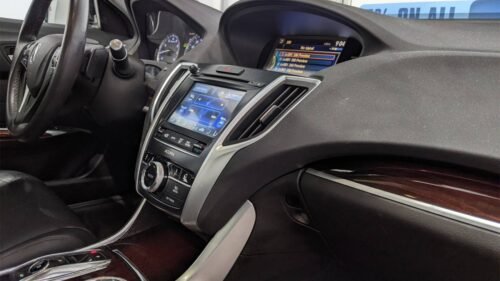 2015 Acura TLX V6 SH-AWD with Advance Package - Image 2