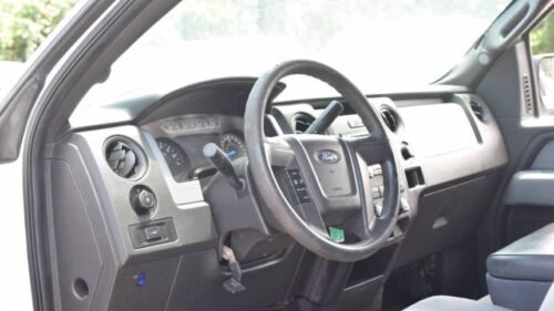 2013 Ford F-150 XL SuperCrew 6.5' Box 4WD - Image 8