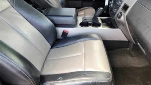 2017 Ford Expedition XLT 4WD - Image 7